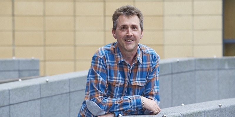 Portrait of Paul Deemer